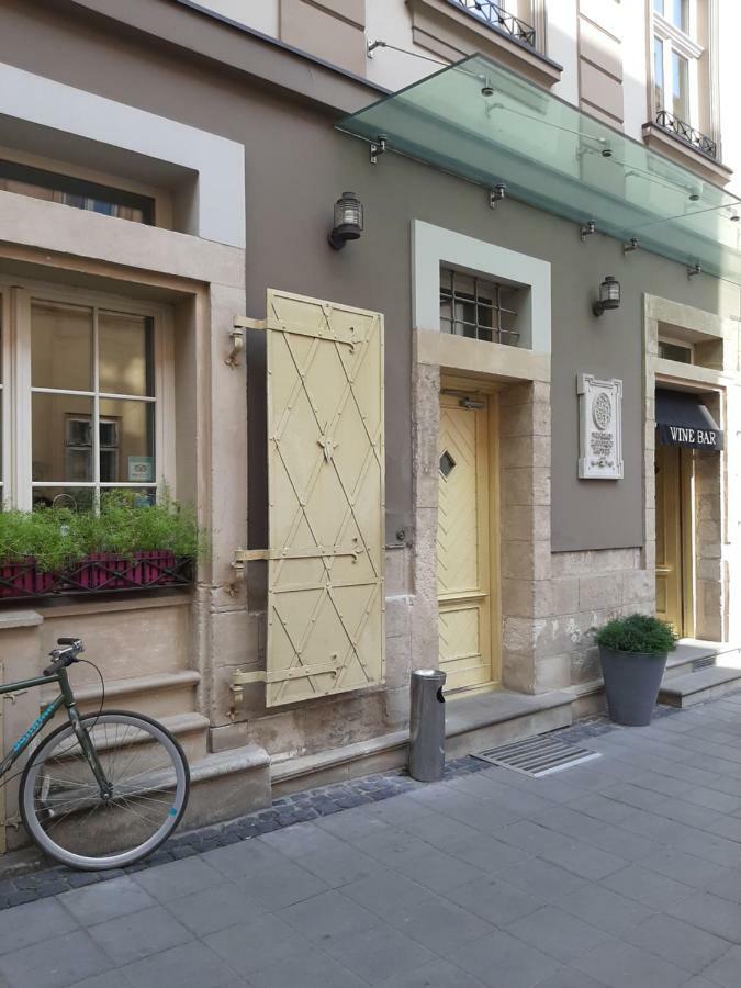 Apartment In Serbska Lviv Exterior photo